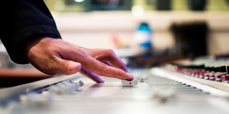 JS数码深度评测：旗舰手机真实体验与数码商城选购指南